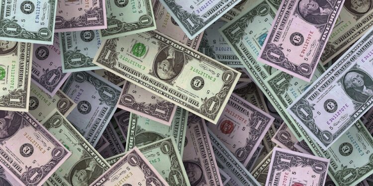 Compound Interest: The Secret to Long-Term Wealth